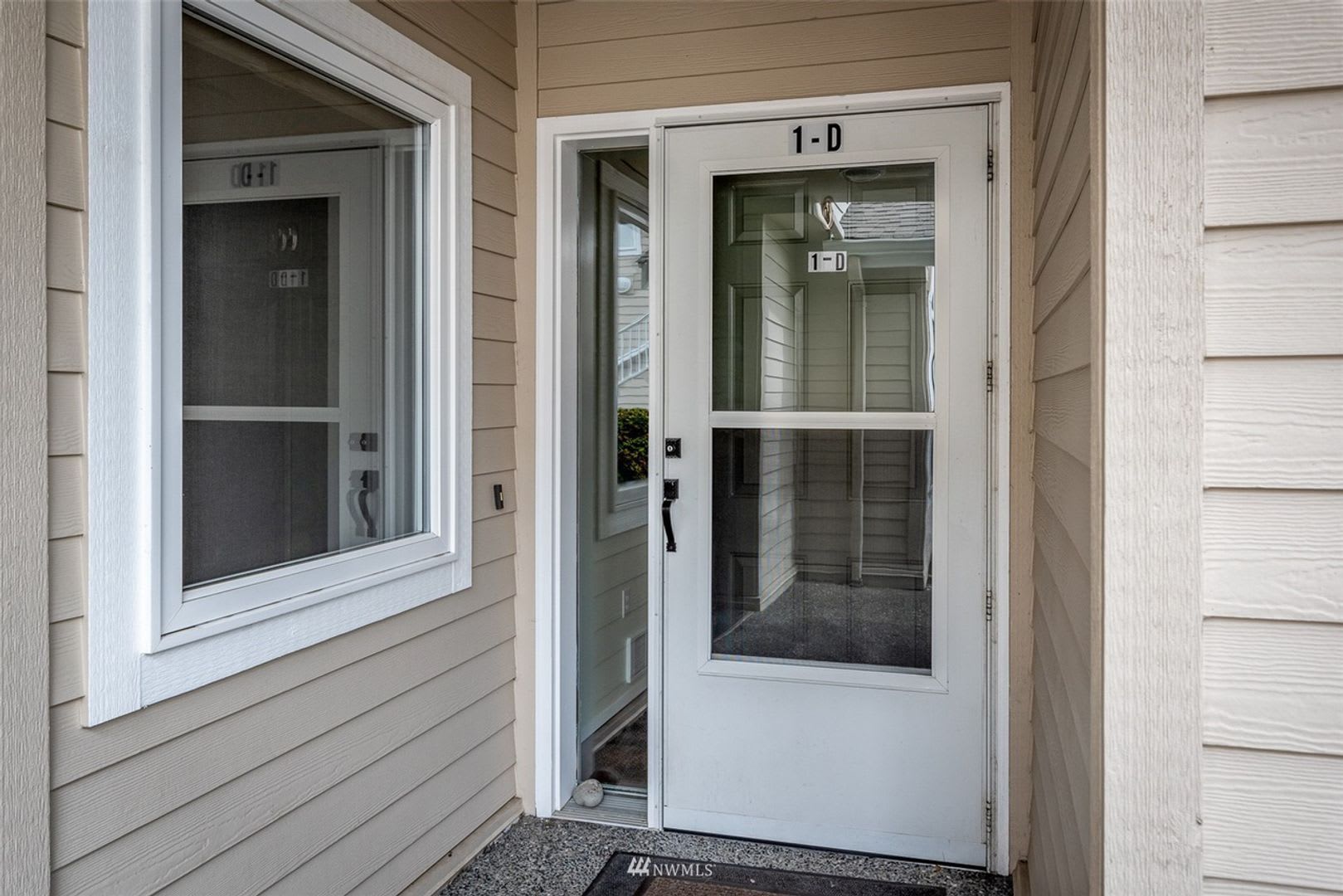 5064 Festival Blvd – photo 2