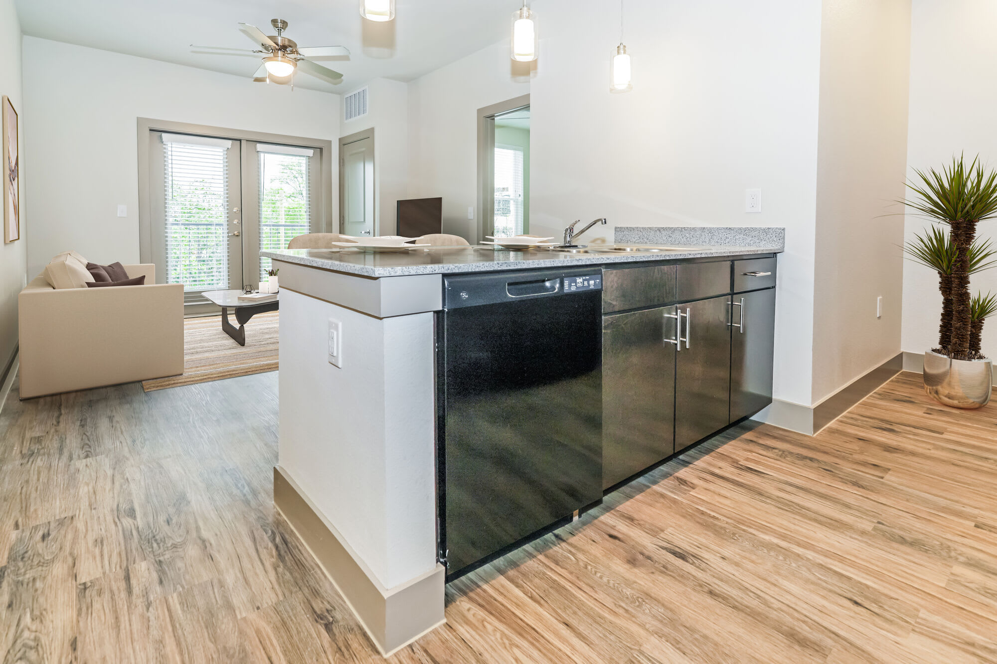 Gateway Oak Cliff – photo 4