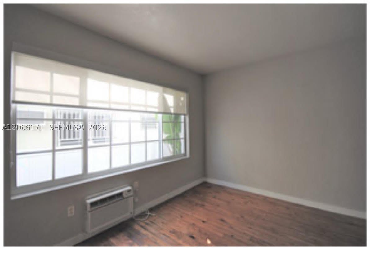 948 Meridian Ave – photo 5