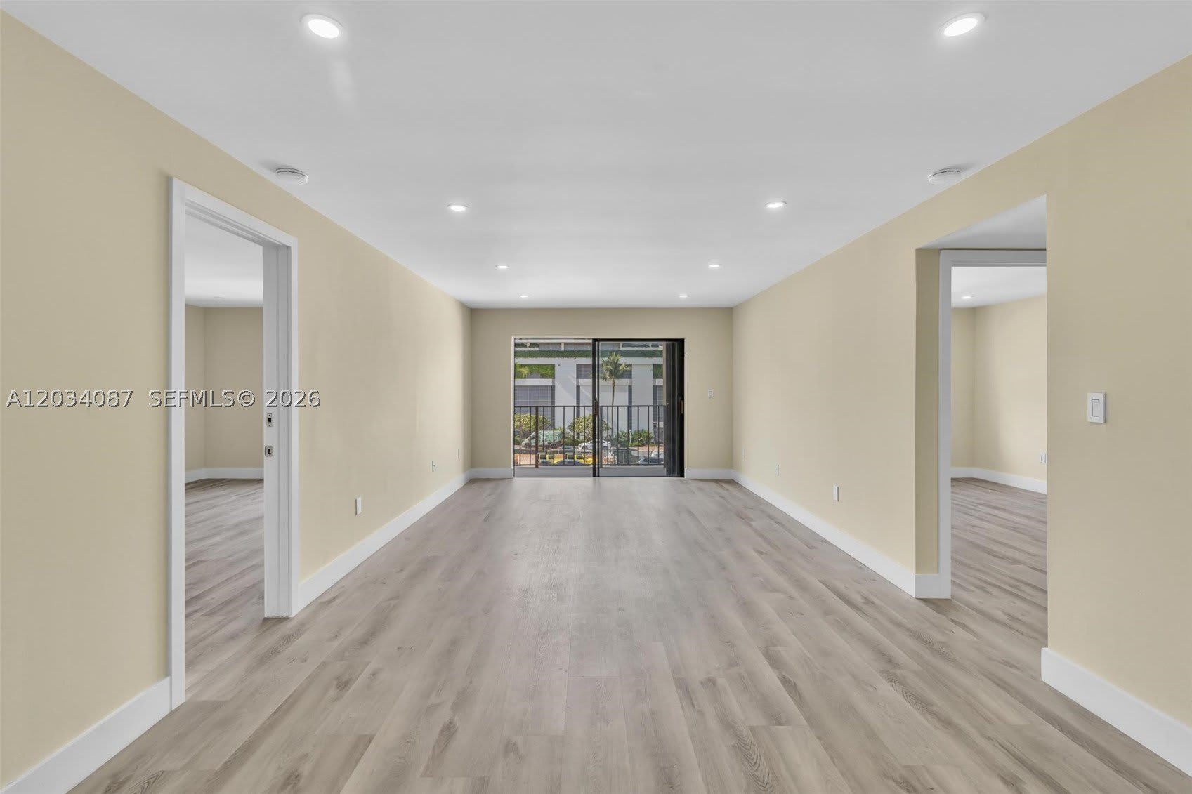 9124 Collins Ave – photo 5