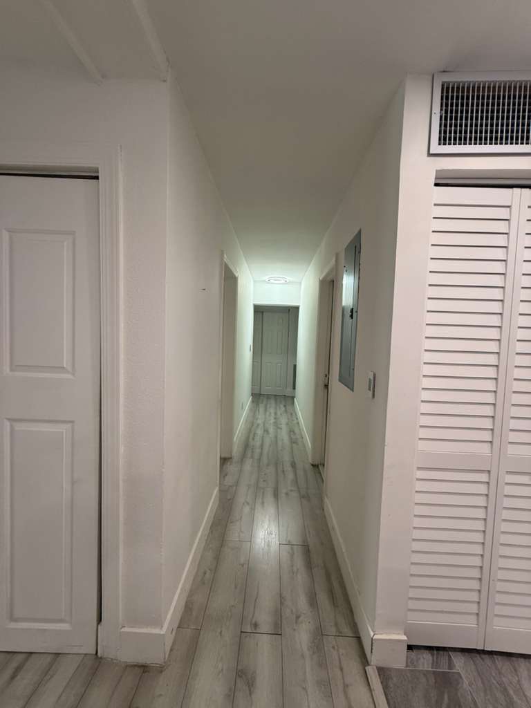 7907 Northwest 73rd Terrace – photo 5