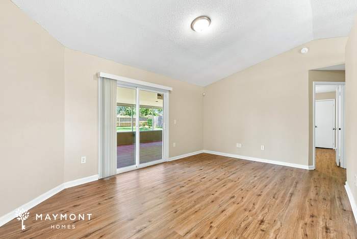 753 Mentmore Circle – photo 4