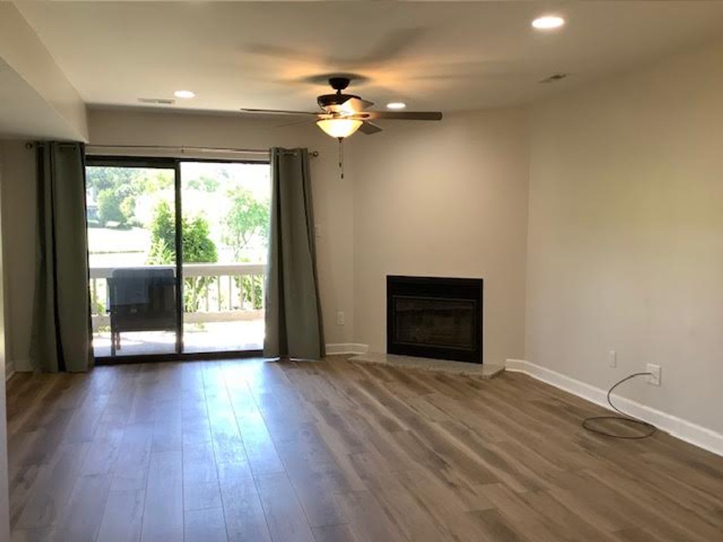 2302 Deer Run Lake Vista Forest VA – photo 3