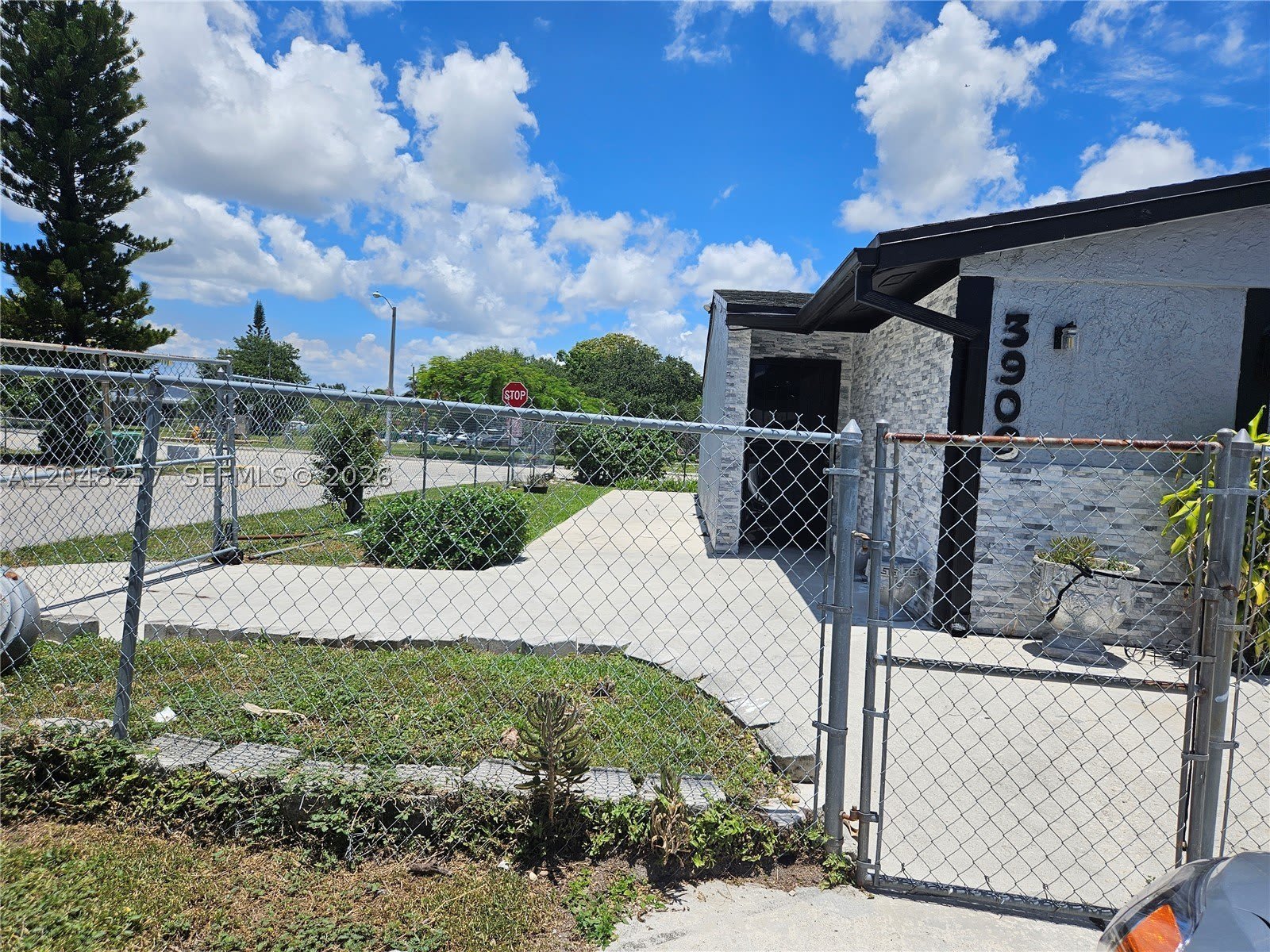 3908 Nw 213Th St – photo 2