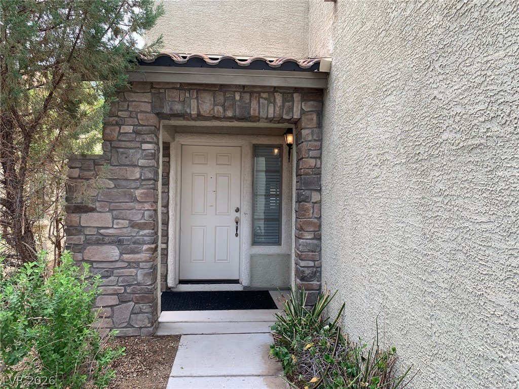 9933 W Diablo Drive – photo 2