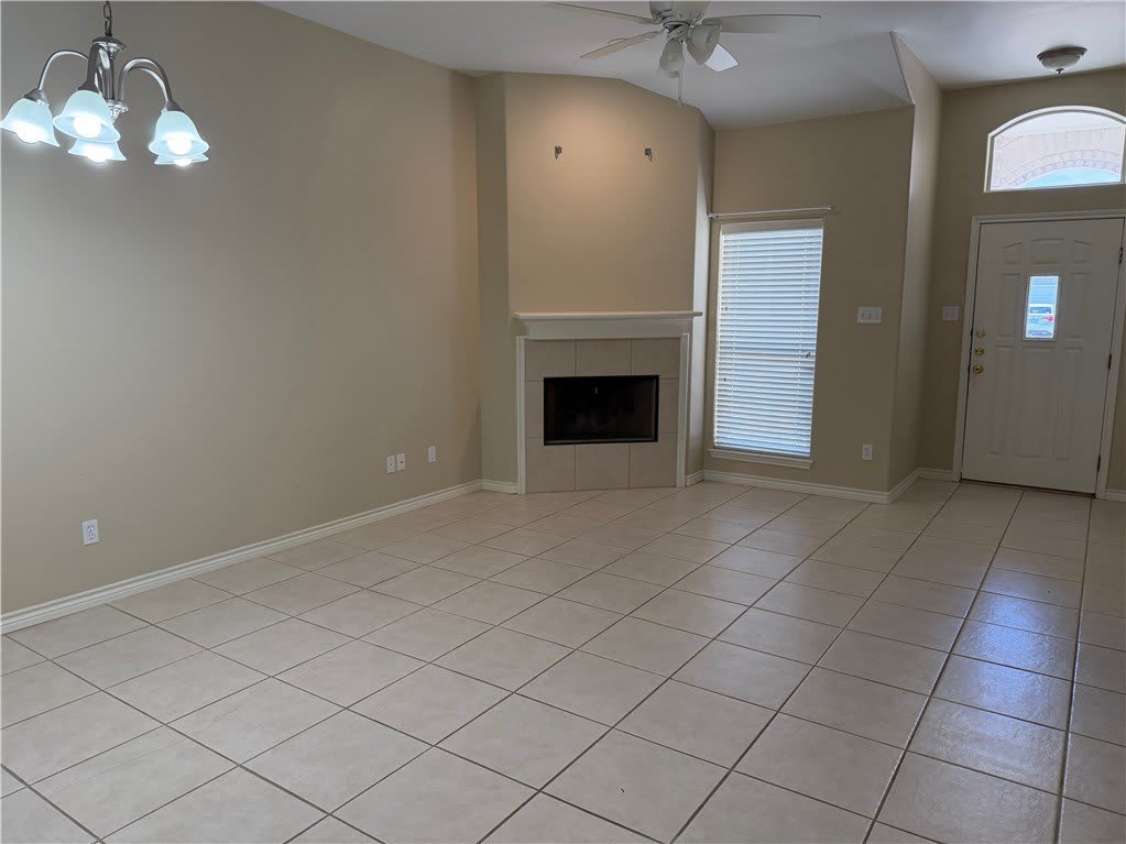 15210 Cruiser Street – photo 3