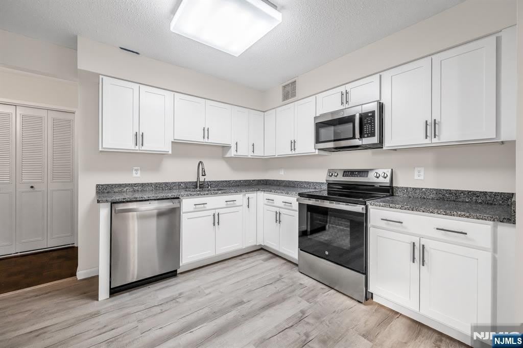 326 Prospect Avenue – photo 3