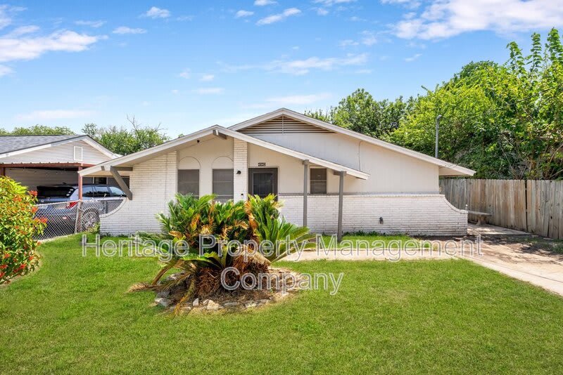 4942 Driskill Street – photo 1