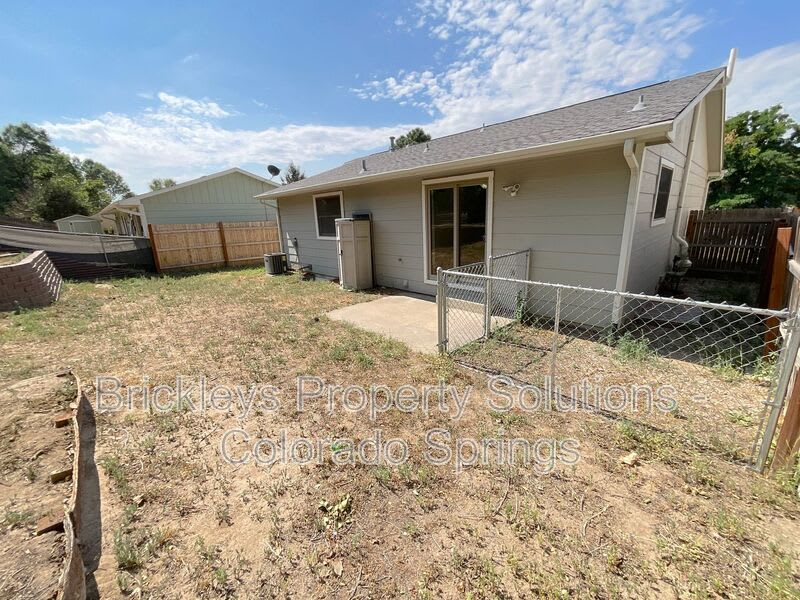 4375 Cassidy St – photo 4