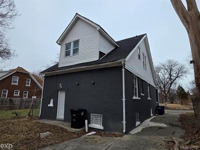5217 Lakeview Street – photo 4