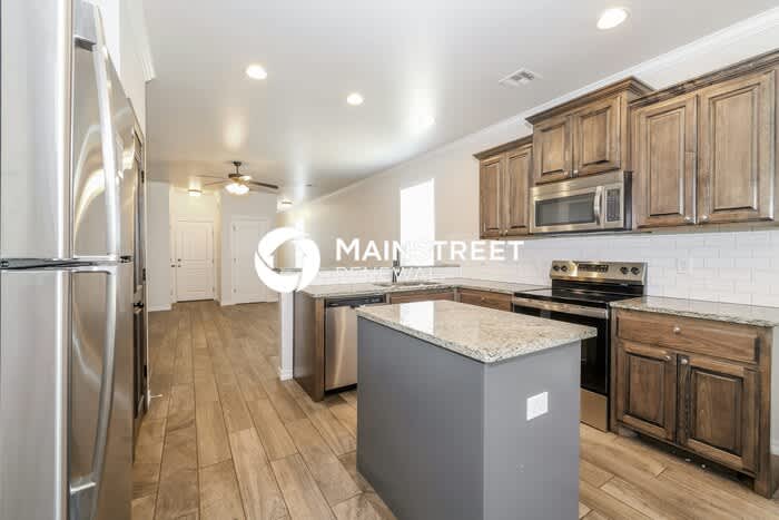 8345 Northwest 137th Street – photo 5