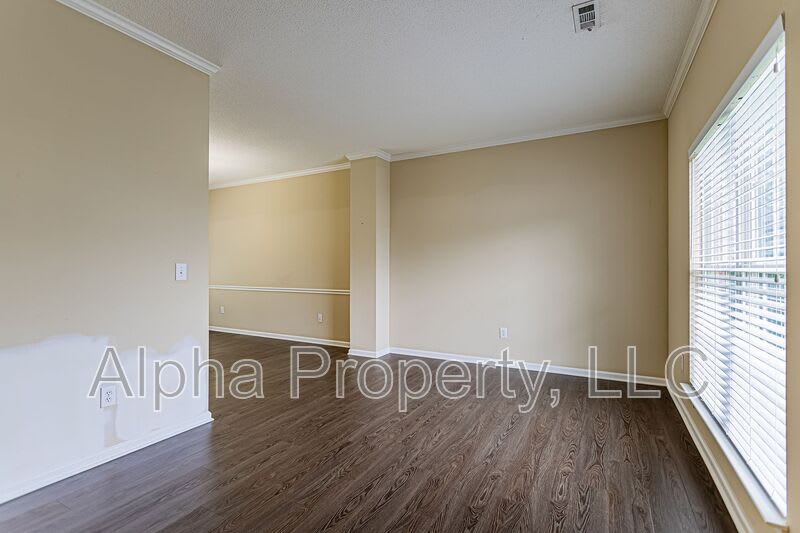 8 Cotter Lane – photo 2