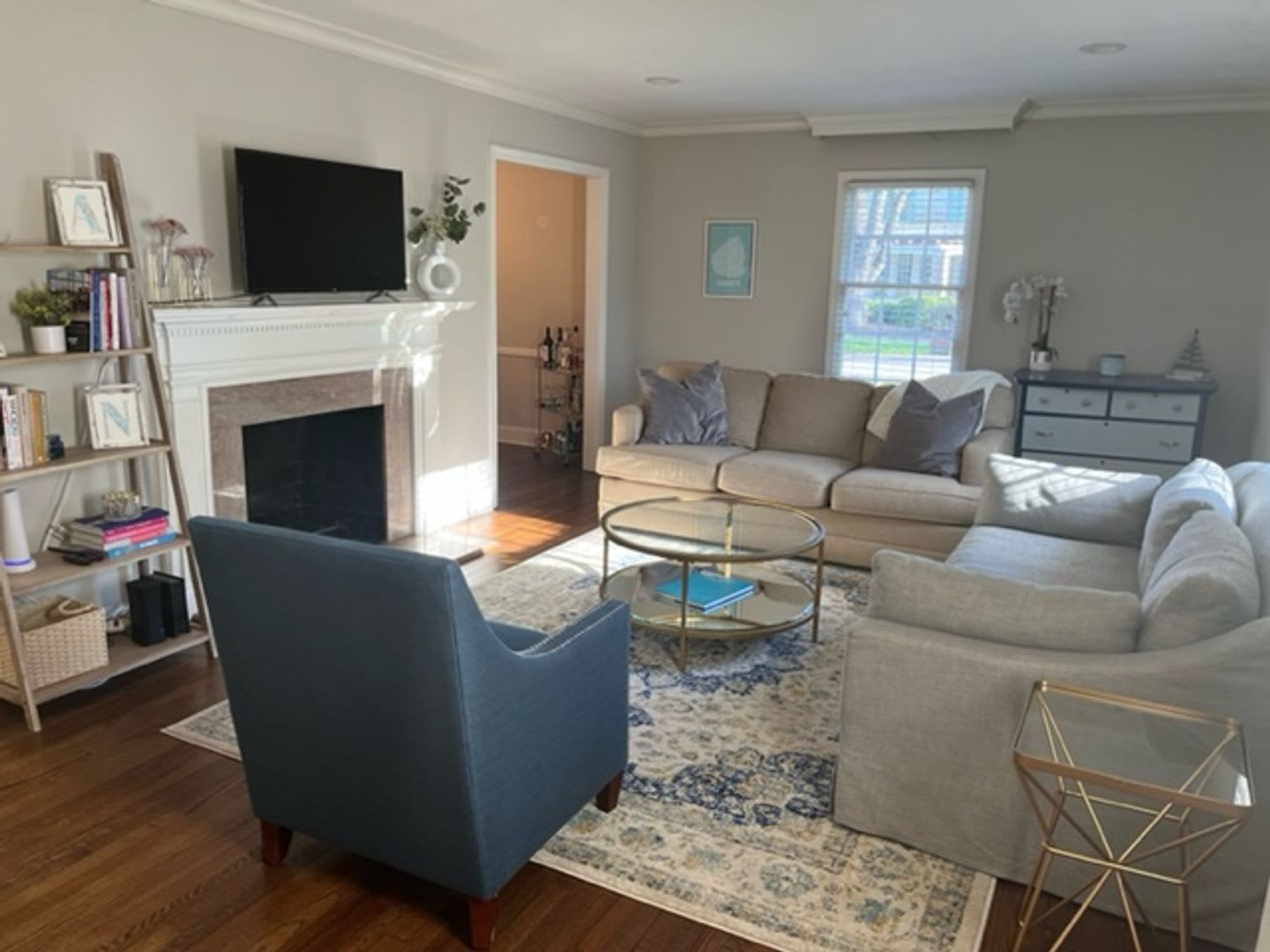 Lovely Three Bedroom Duplex in Myers Park! – photo 3