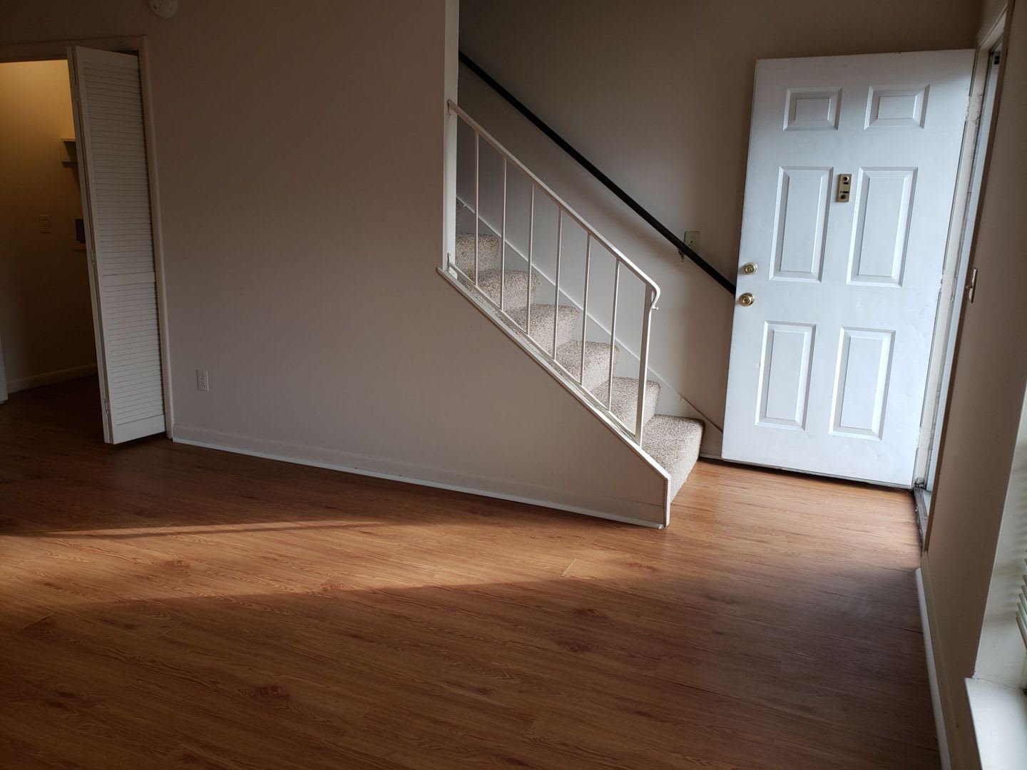 Spacious 1 Bedroom 1 5 Bath Townhouse Minutes From Nashville – photo 5