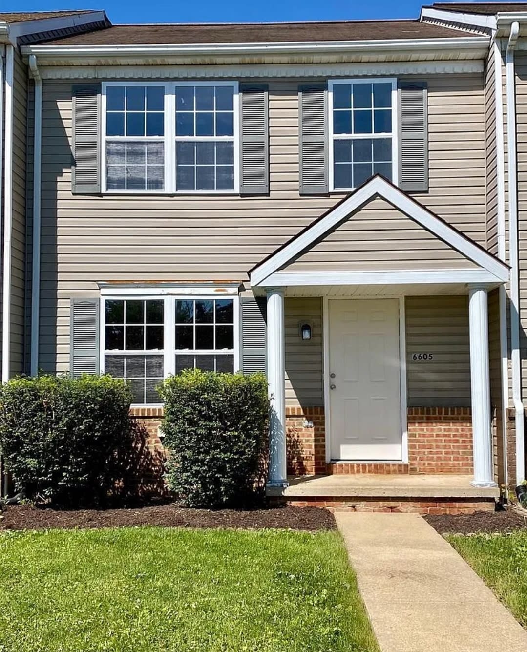 6605 Hollow Dr – photo 1
