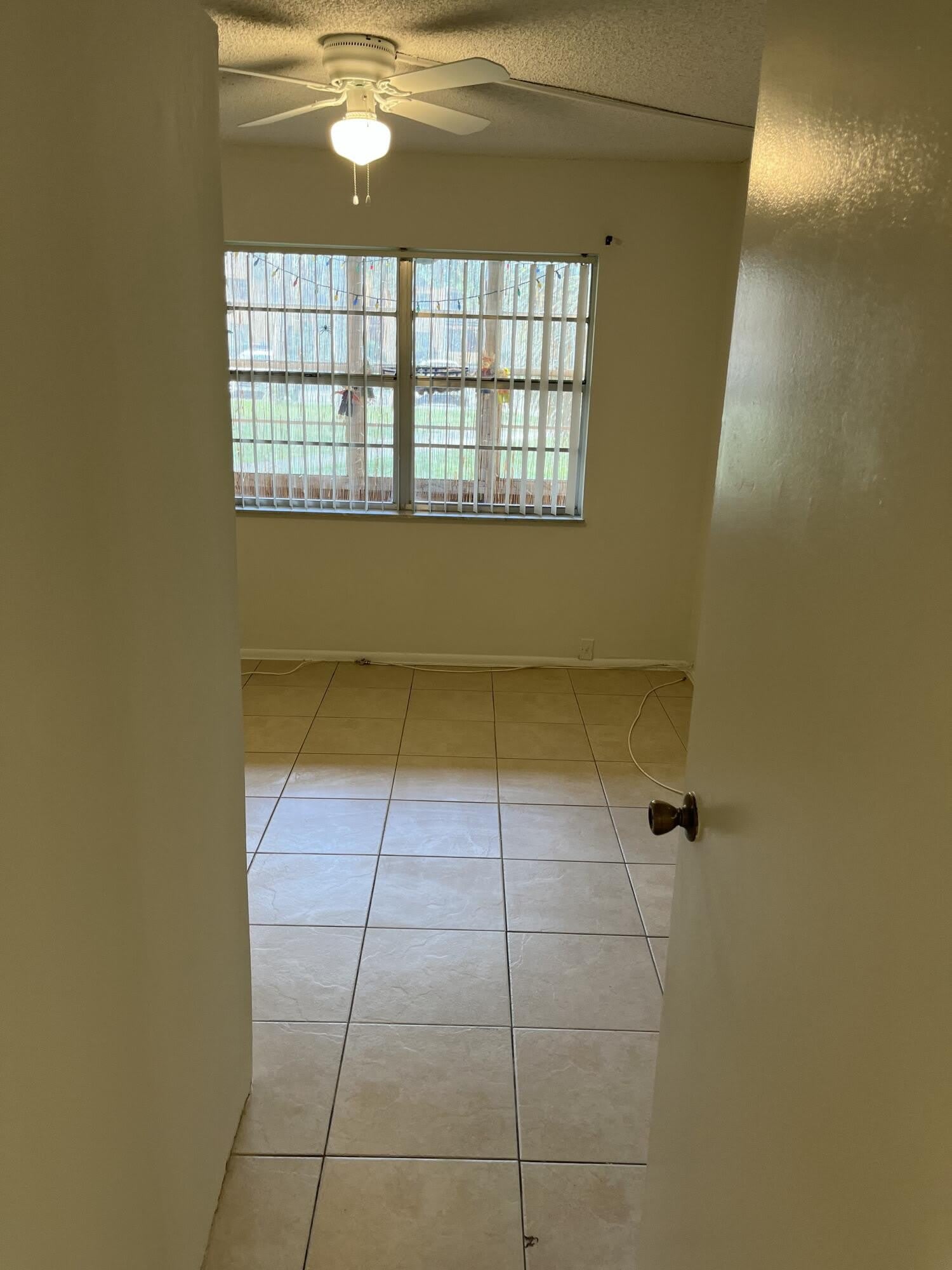 4304 NW 9th Avenue – photo 5