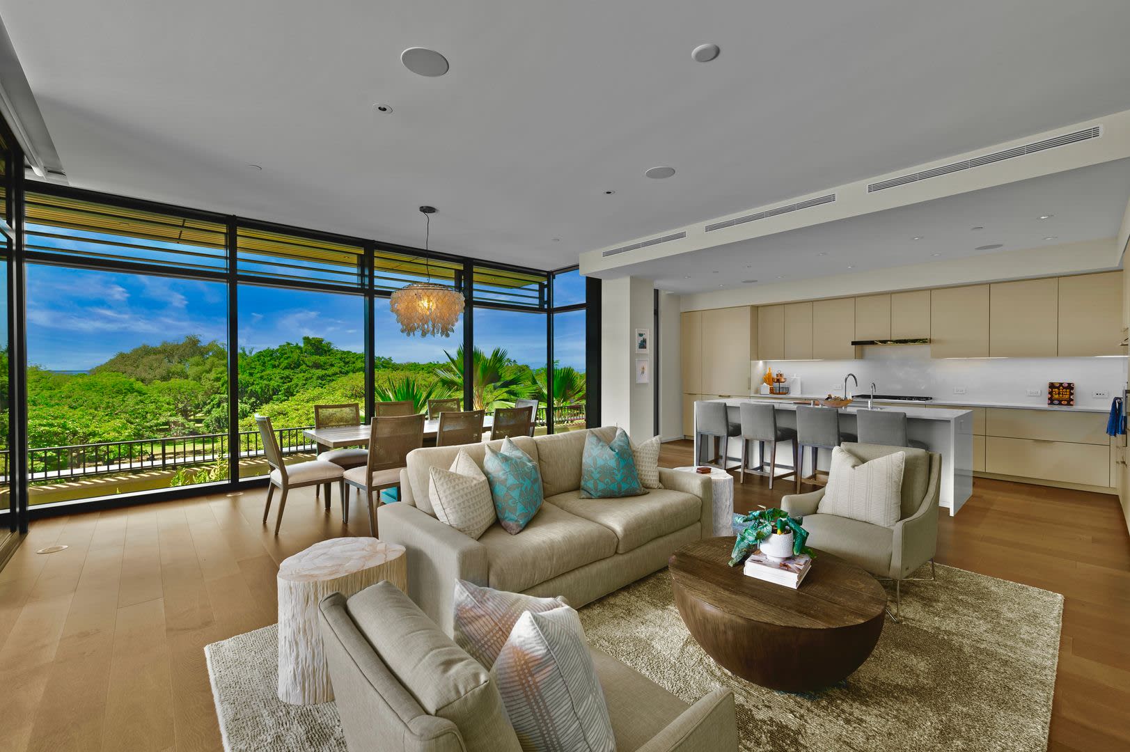 Park Lane 3300 – photo 1