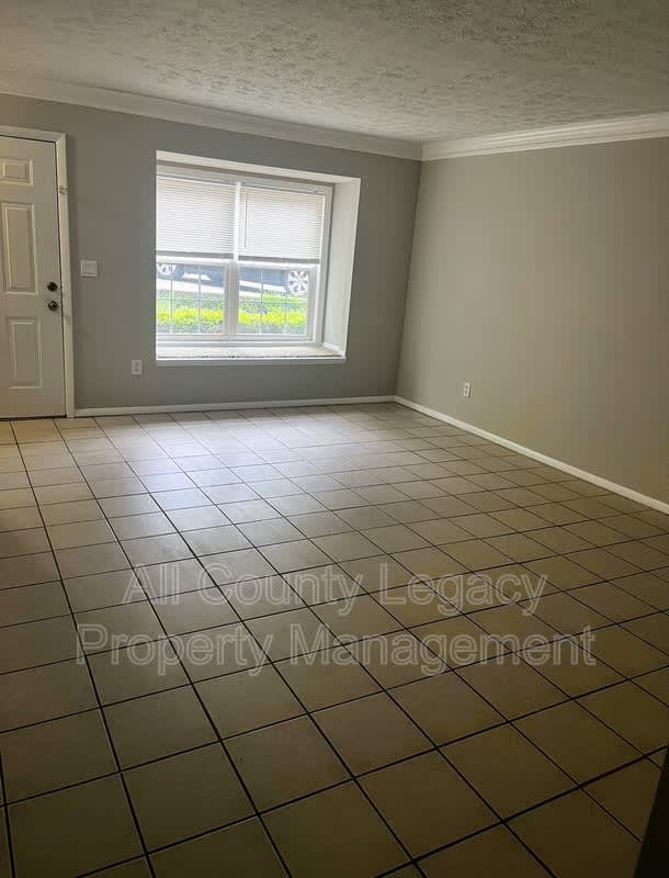 2942 Spruce Circle – photo 2