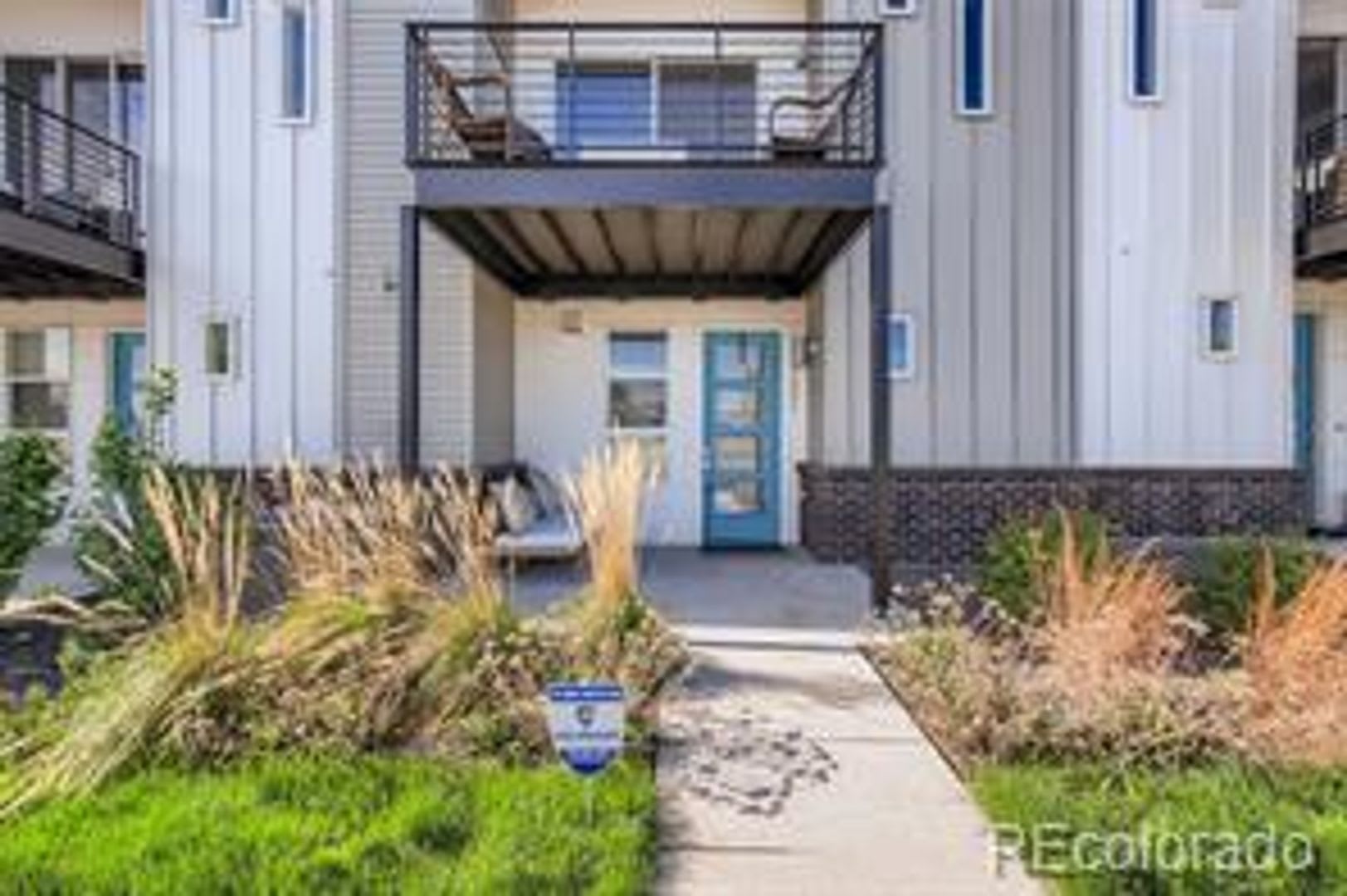 Recently Built Townhome in Hot Midtown! – photo 3