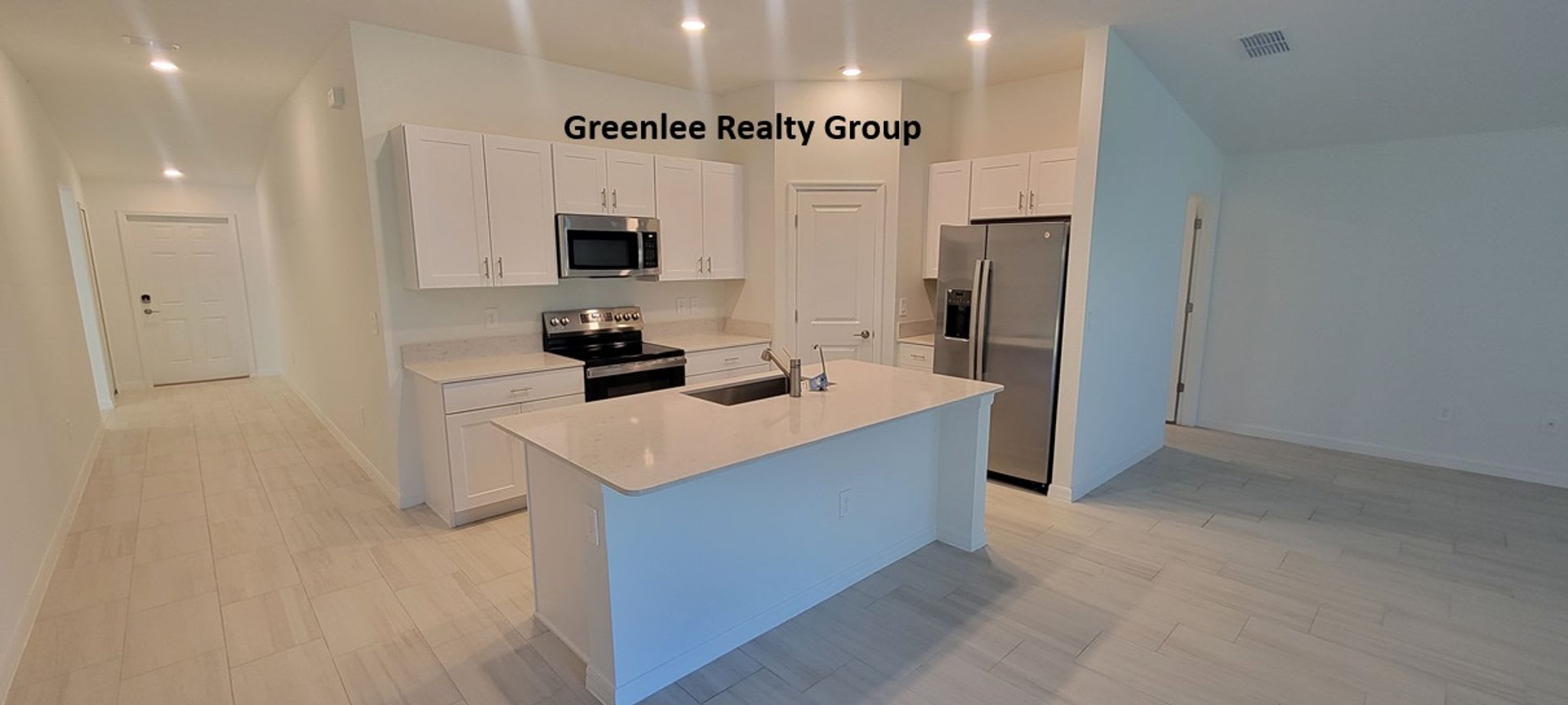 Beautiful 3 Bed/2Bath Home in the Angeline Community! – photo 5