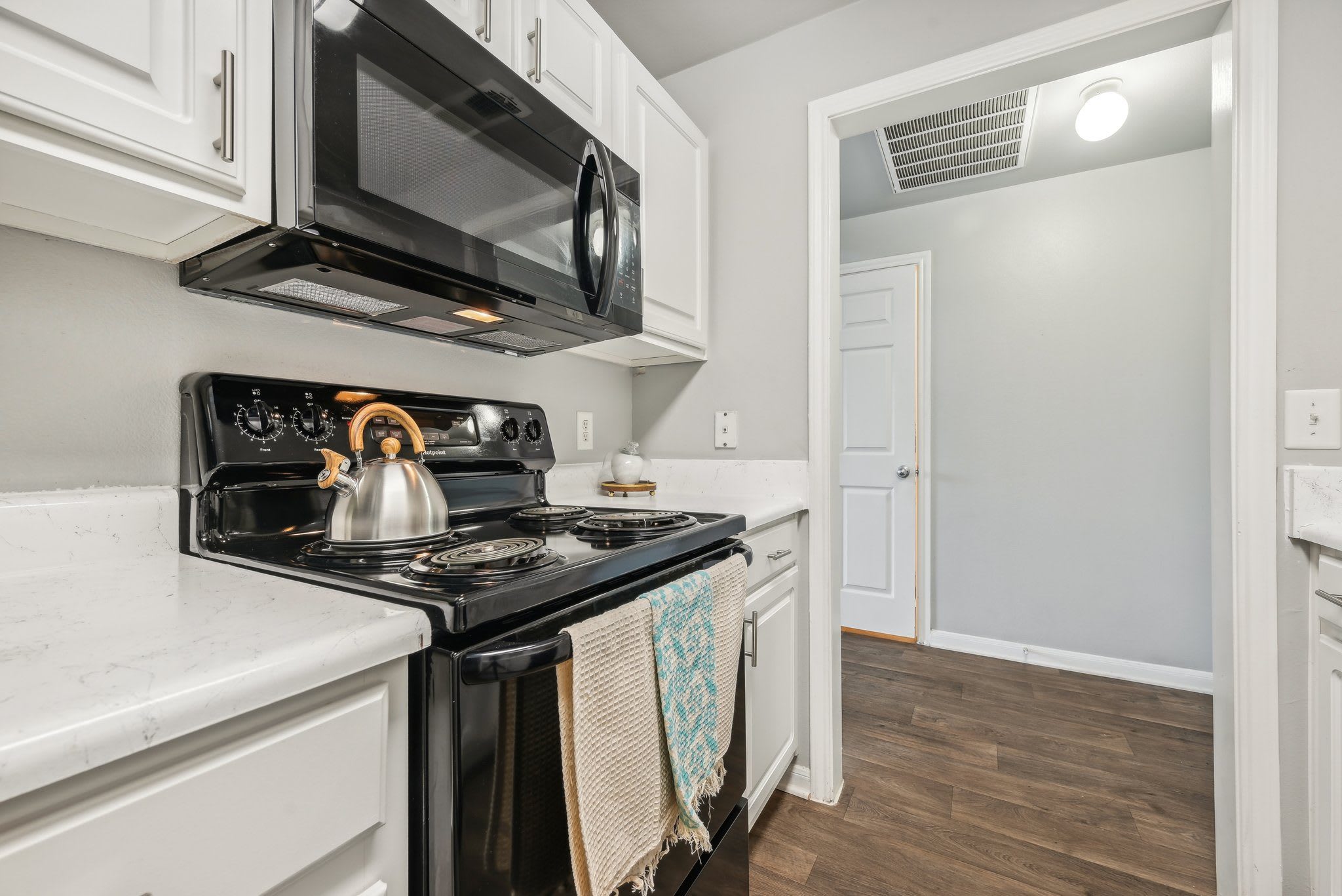 Clayton Pointe – photo 5