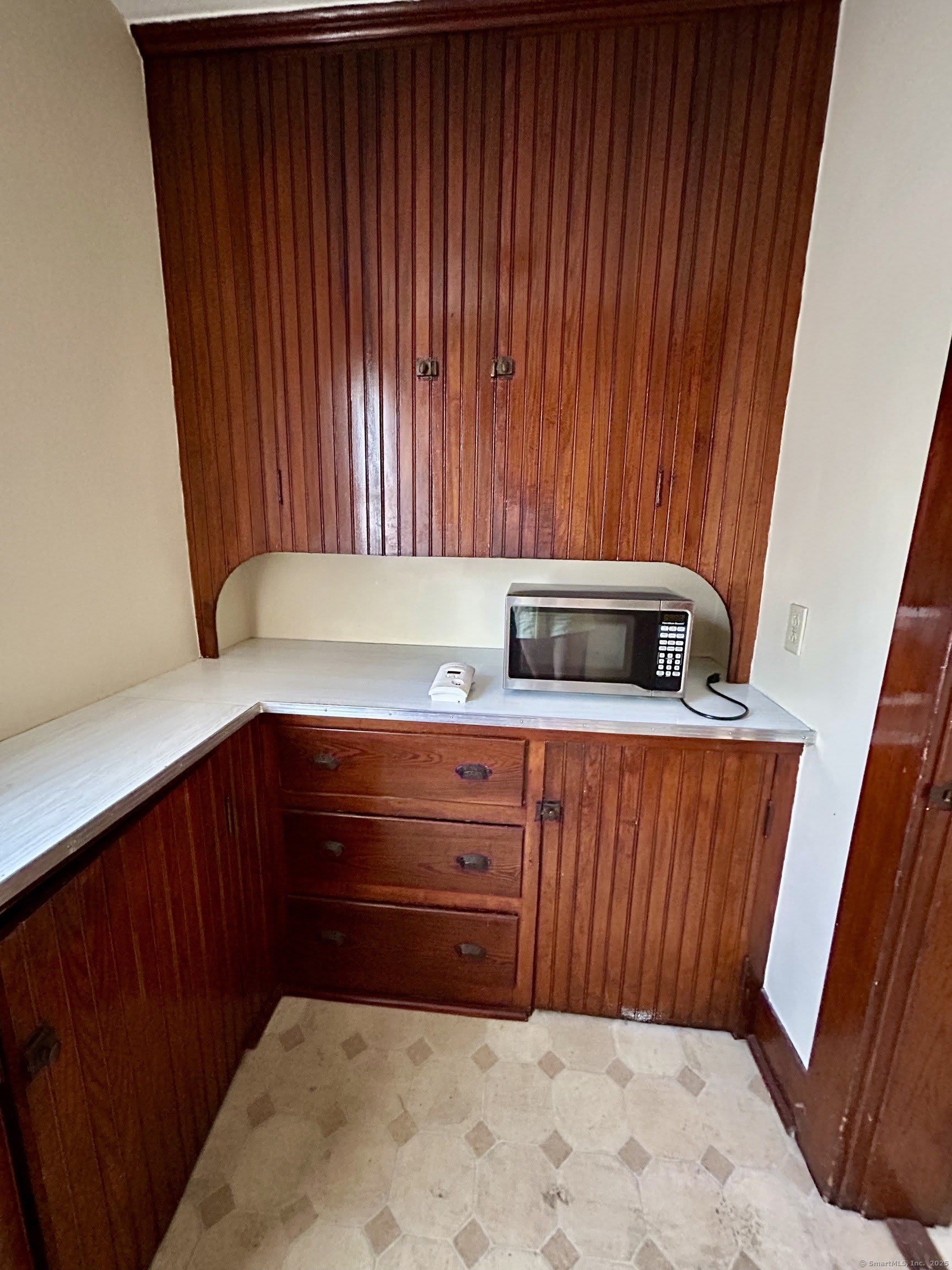 27 Pleasant Street – photo 5