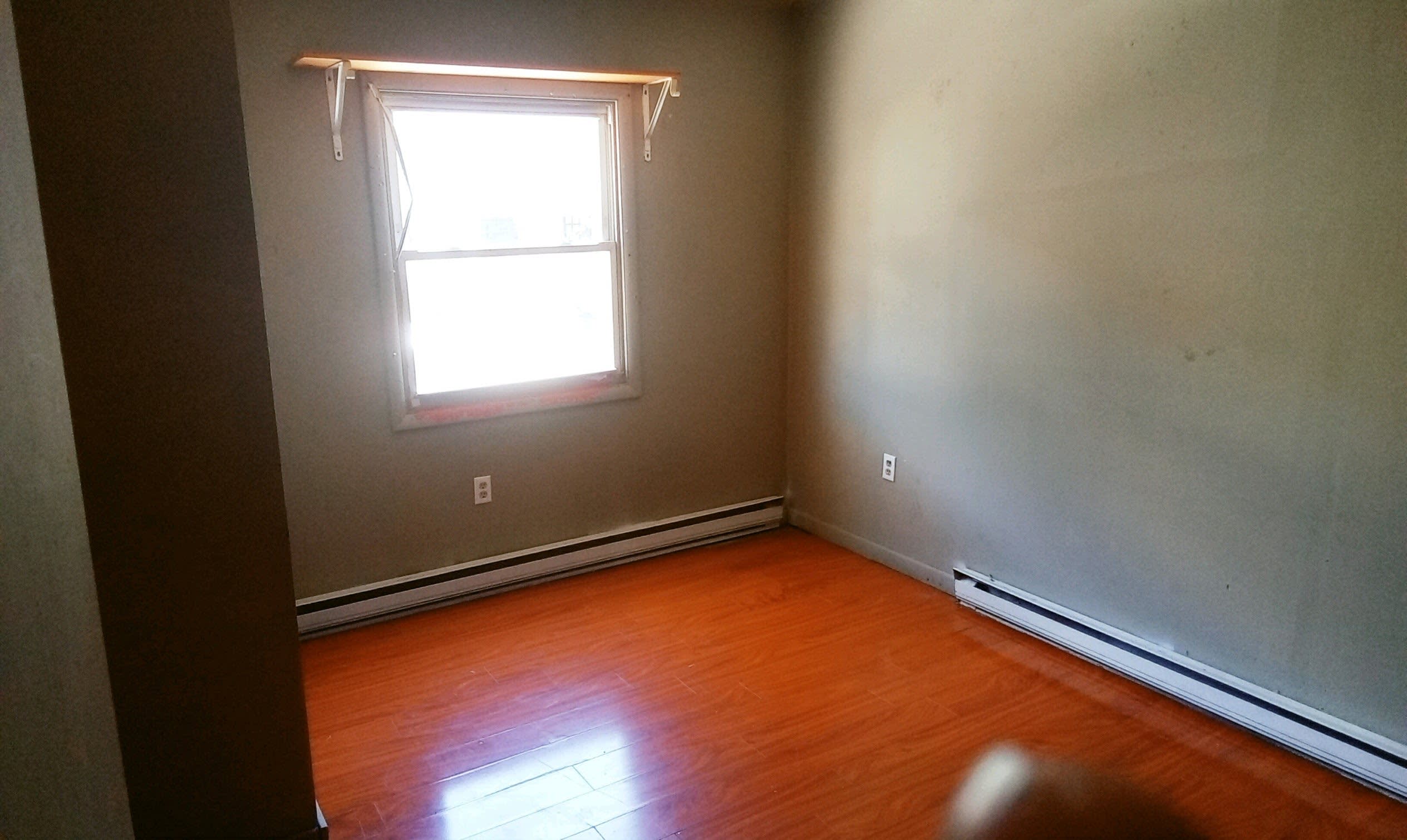 264 Laurel St – photo 5