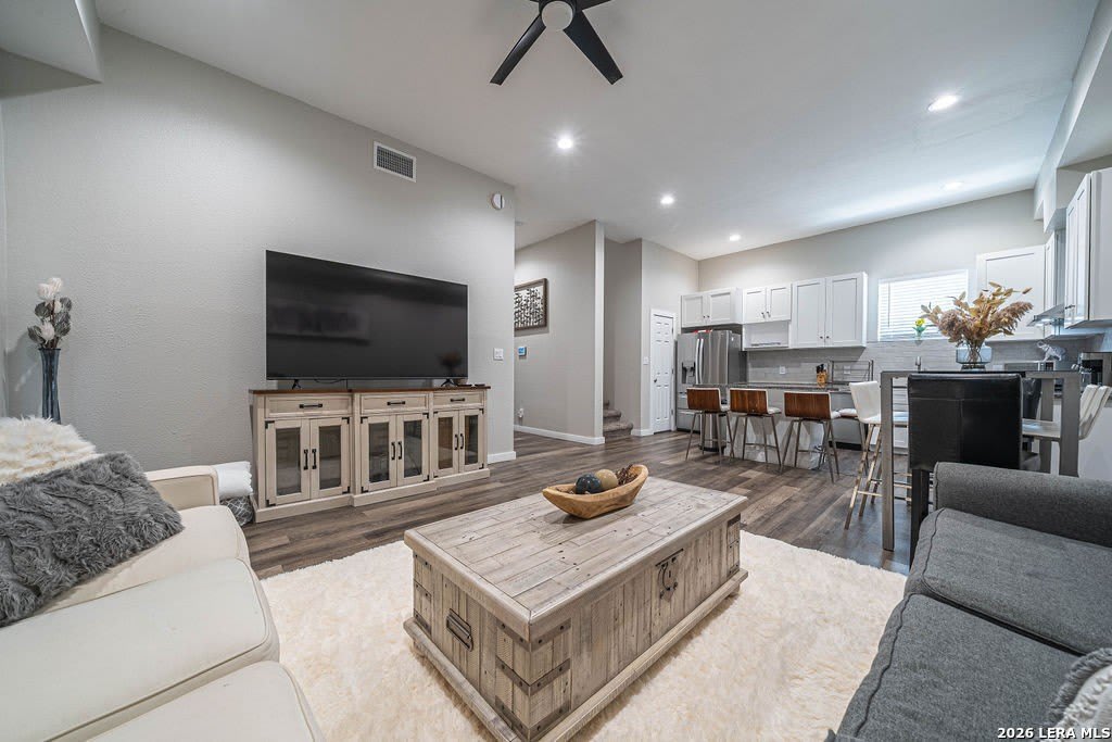 2406 MARTIN LUTHER KING DR – photo 5