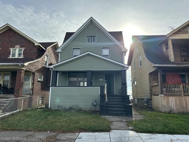 242 Ferris Street – photo 1
