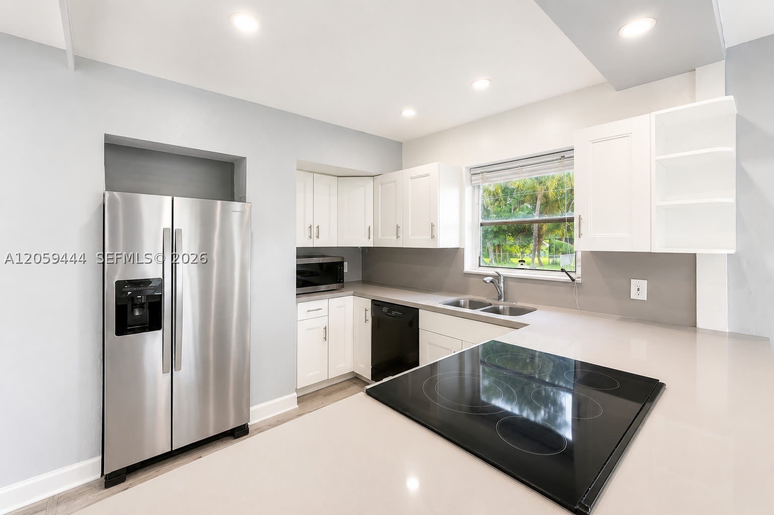 529 NW 8th St – photo 5