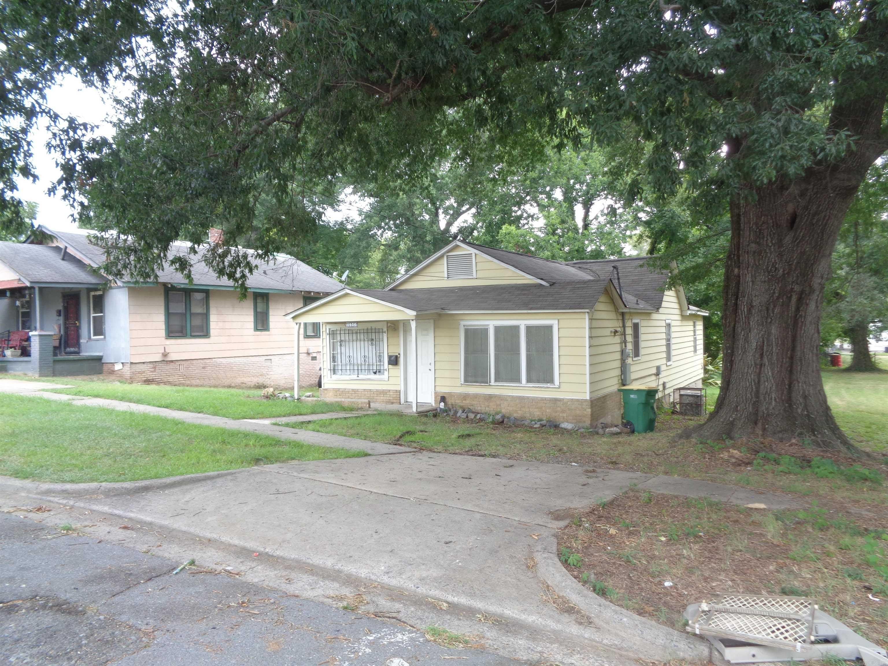 1906 E Capitol Avenue – photo 2