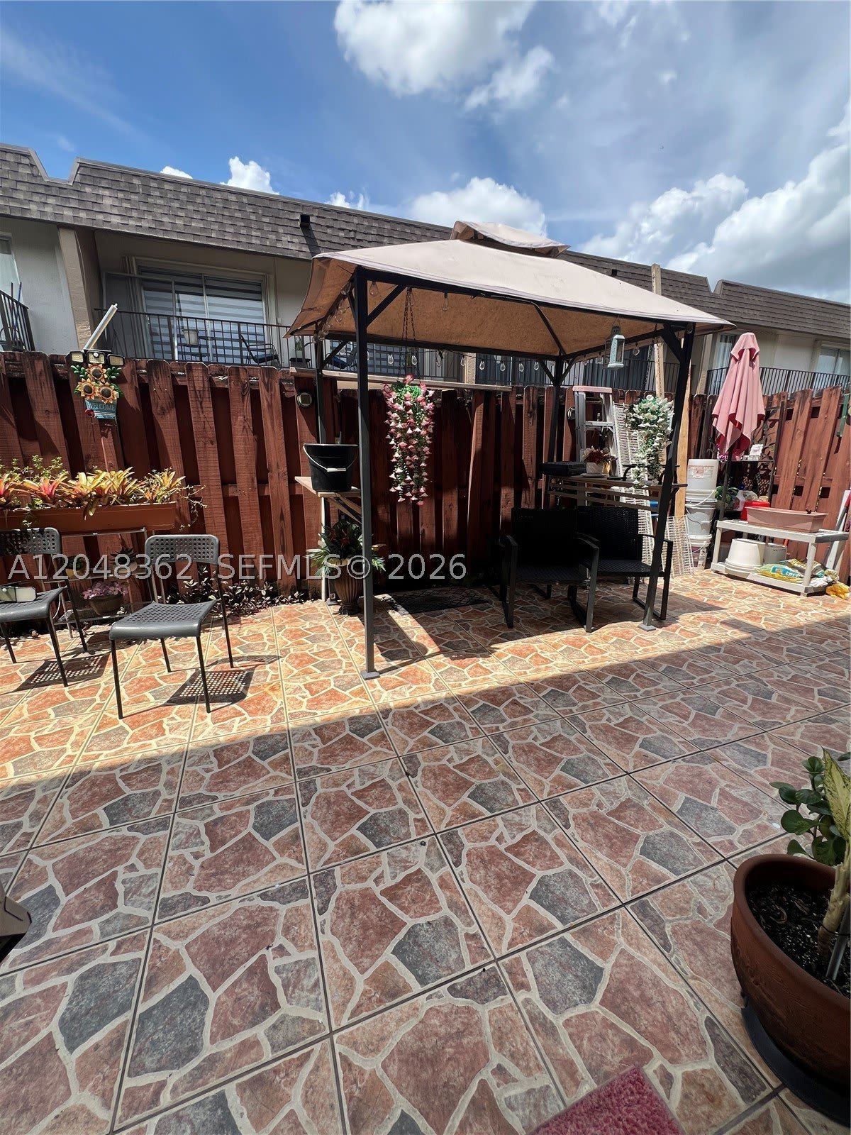 870 SW 129th Pl – photo 2