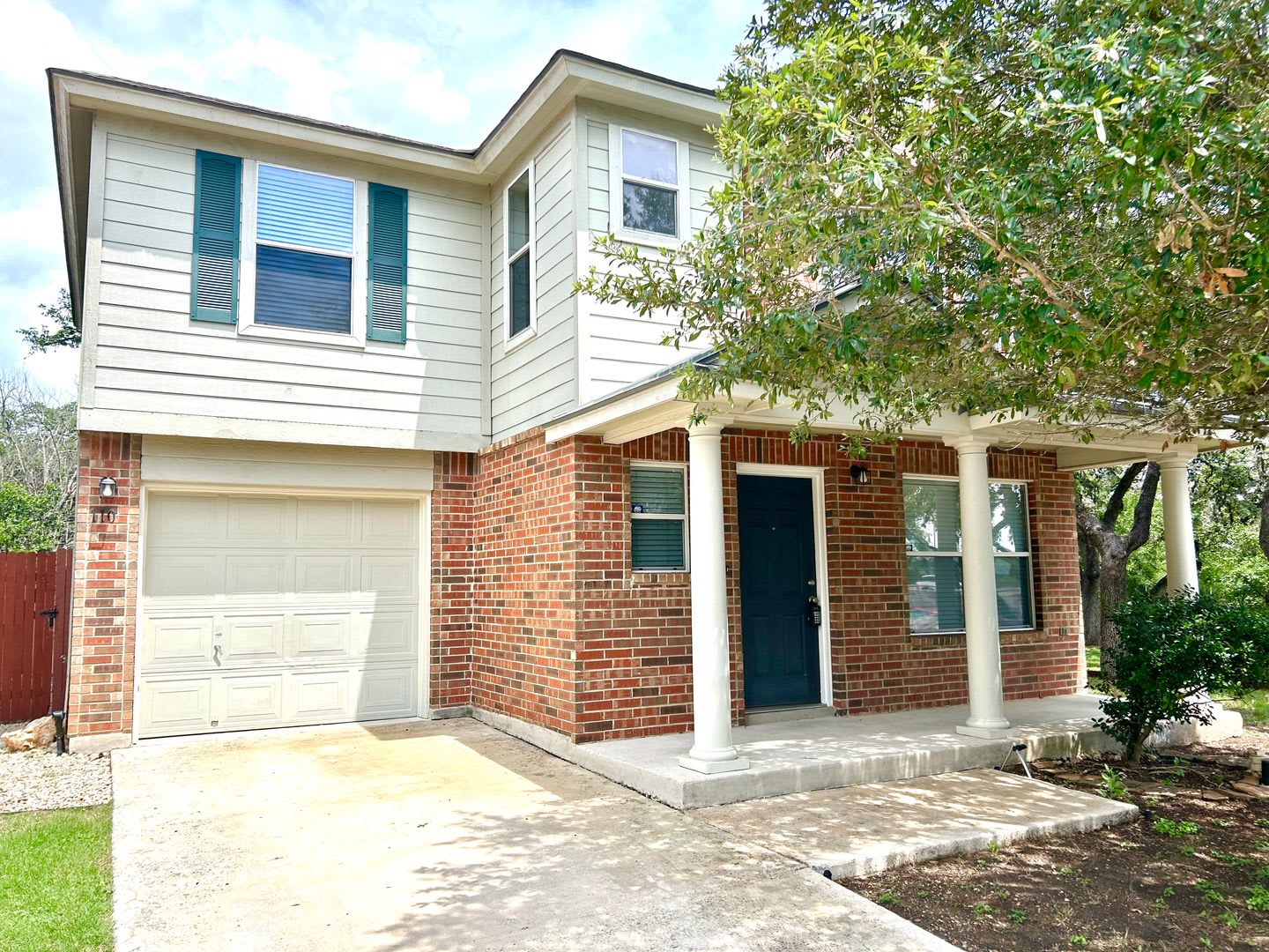 Application Received Move In Special Move In Ready Washer Dryer Included Google Fiber Located Near Utsa – photo 1