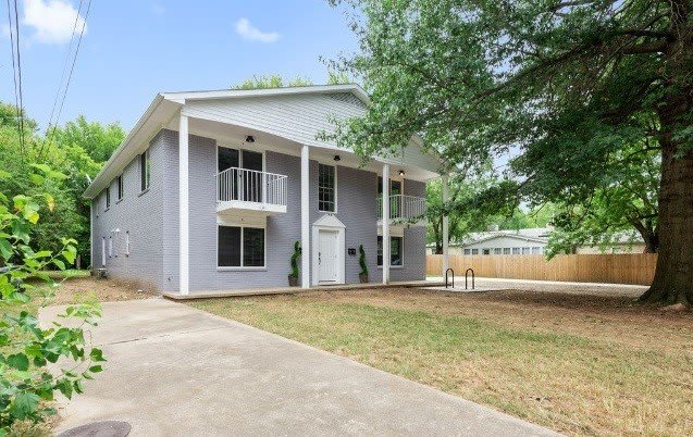 1130 N Turner – photo 2