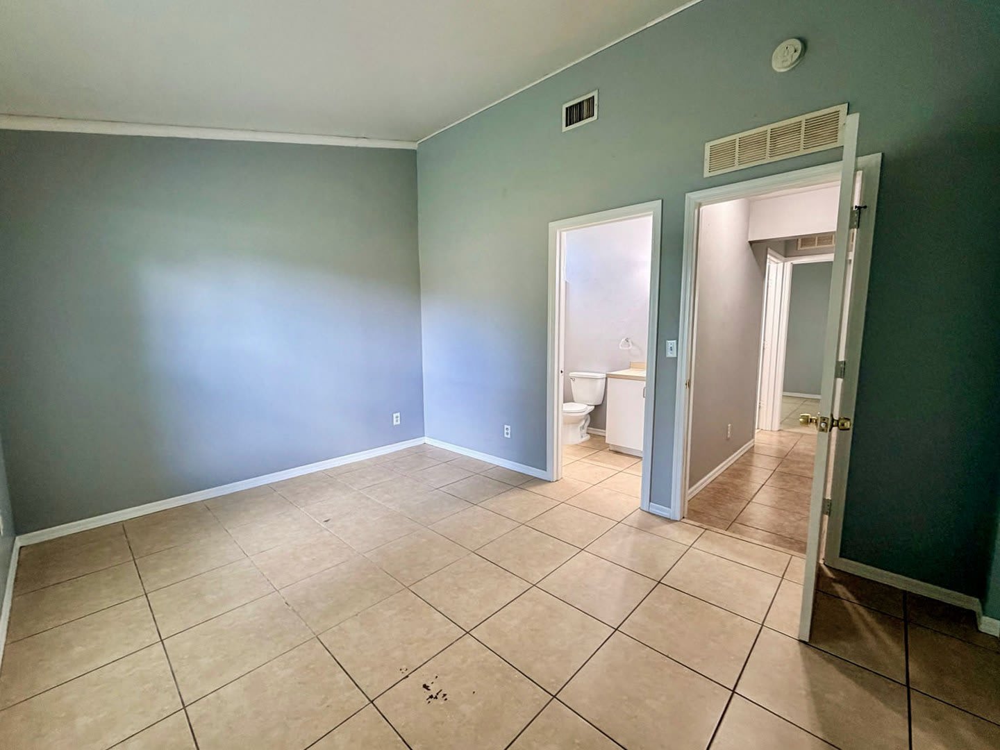 3 bed 2 bath 1 car garage – photo 5