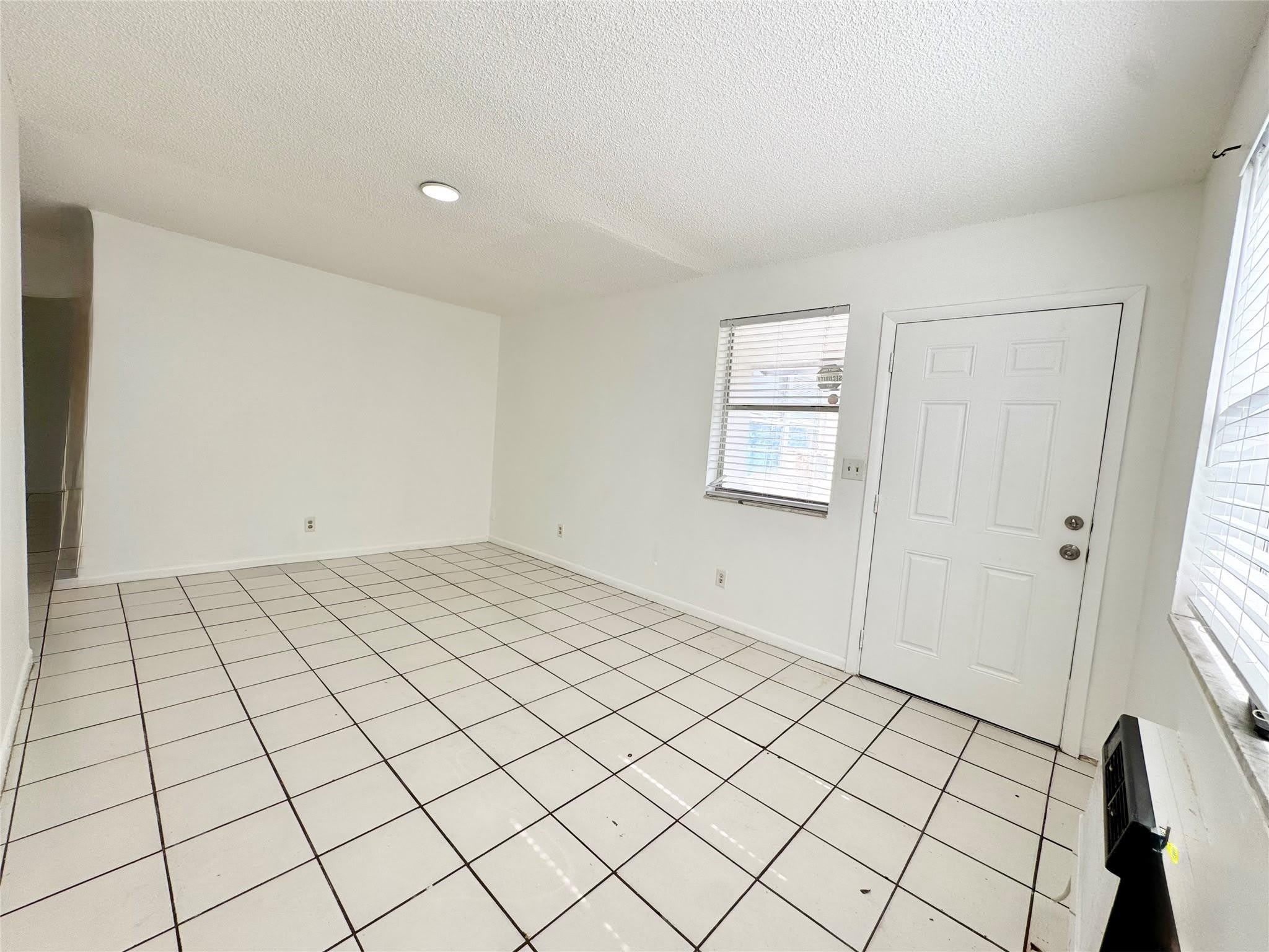147 W 17th Street – photo 3