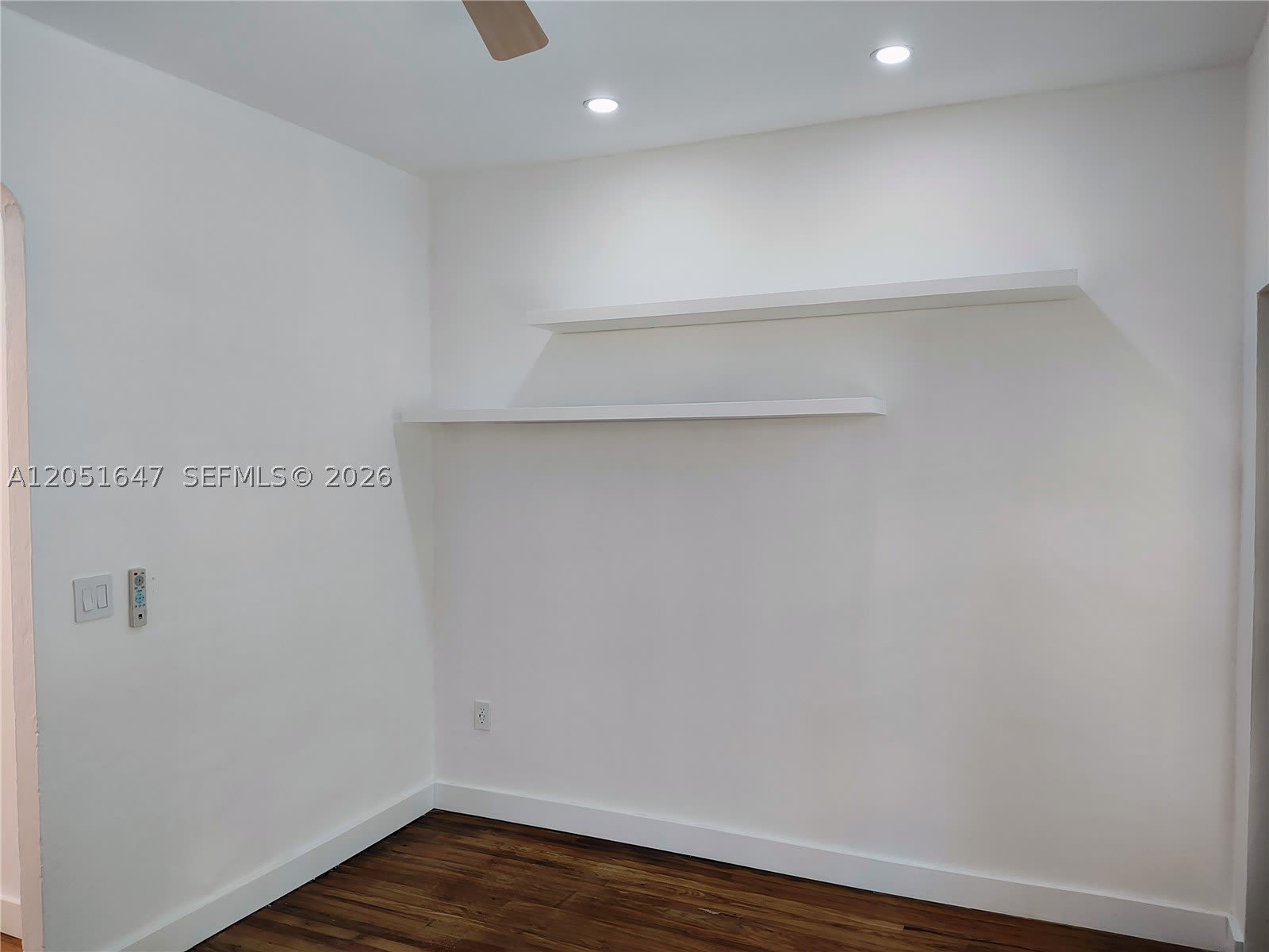 717 Jefferson Ave – photo 4