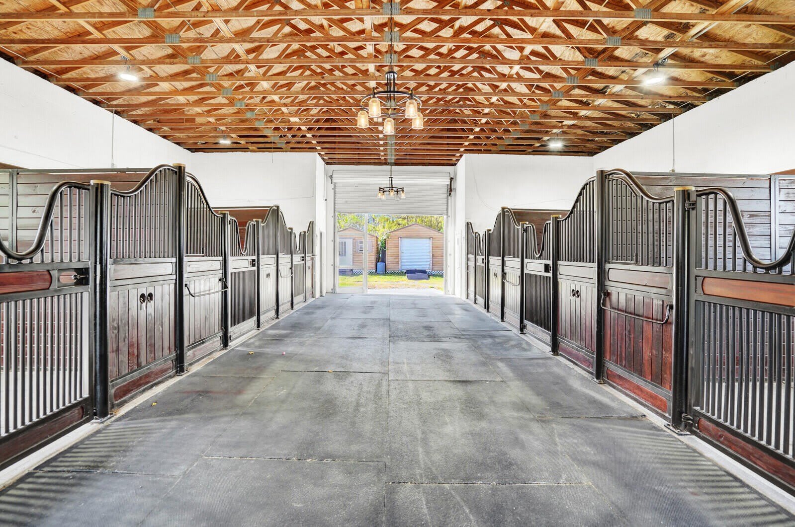 11231 IRA Lane – photo 1