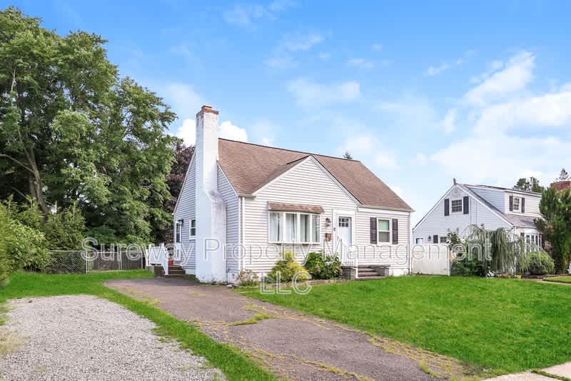 3 Dewar Dr – photo 2