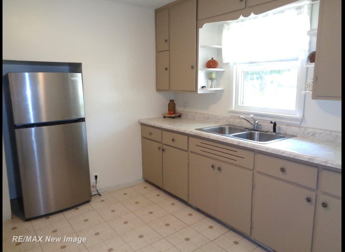 1723 Cooper Avenue – photo 5