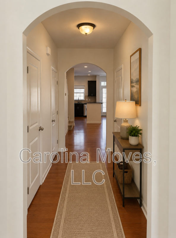405 Christiane Way – photo 3