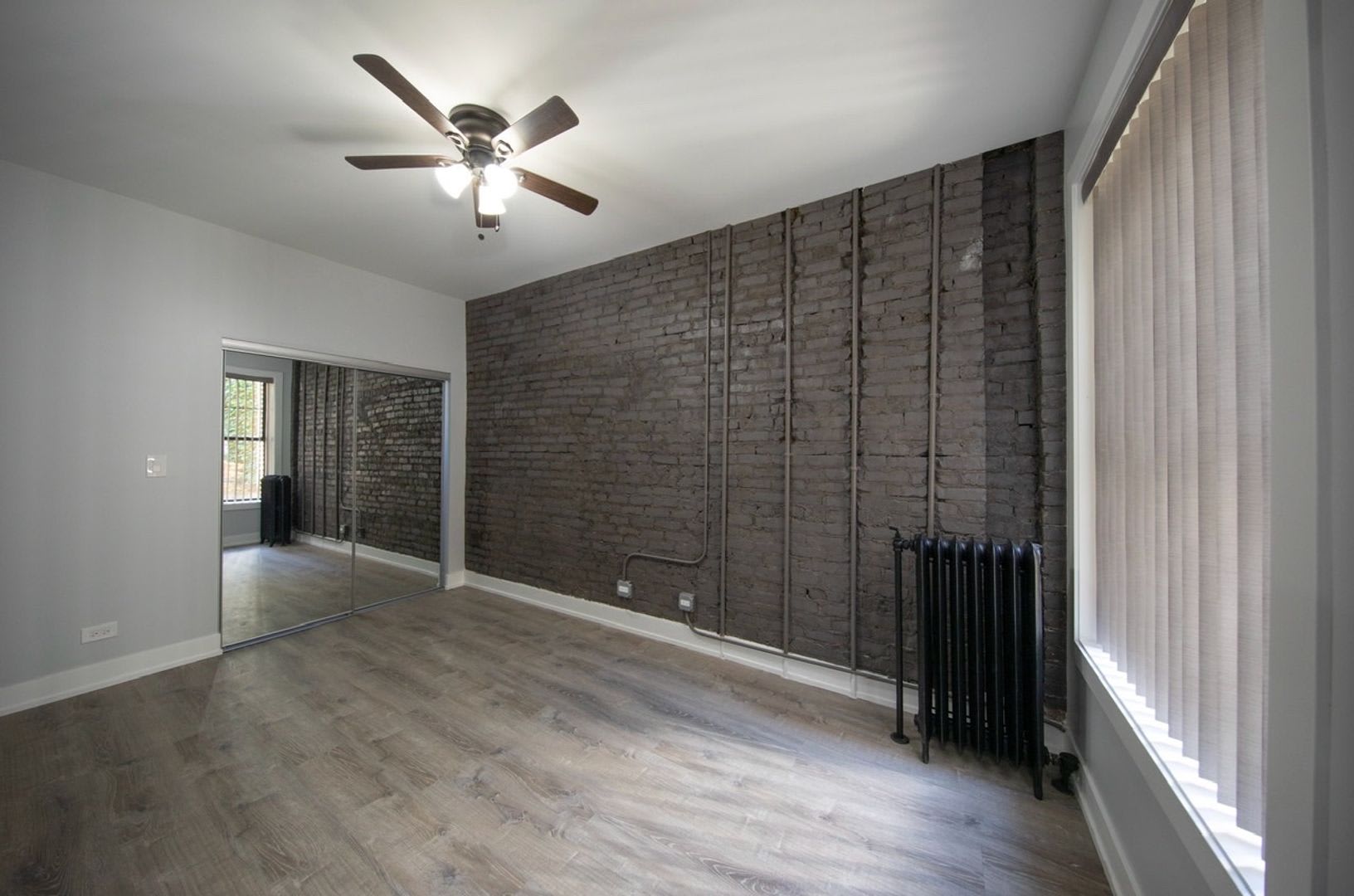 7663 N Rogers Ave – photo 3