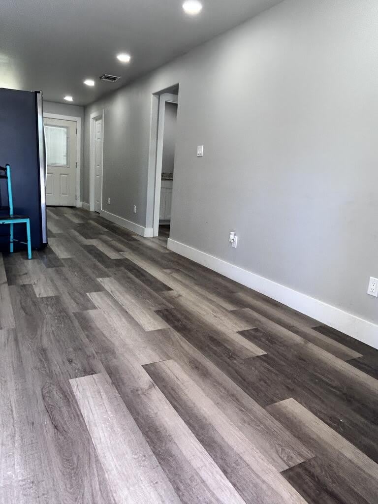 105 Fourth St – photo 5