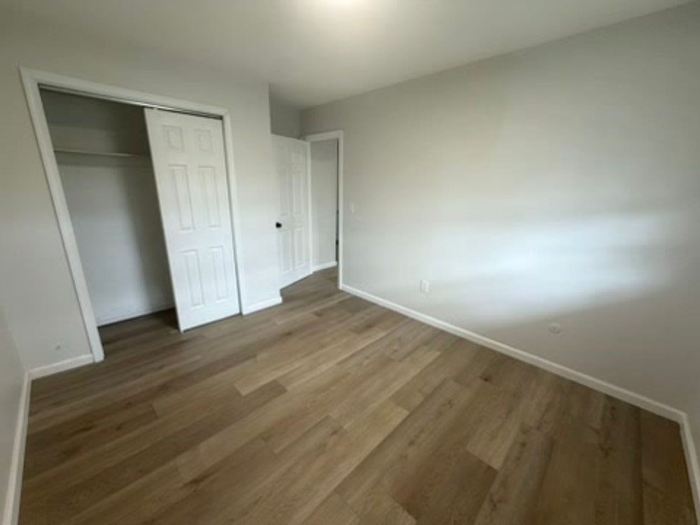 3-Bedroom Lakehurst Home with Fully Fenced Yard – photo 2