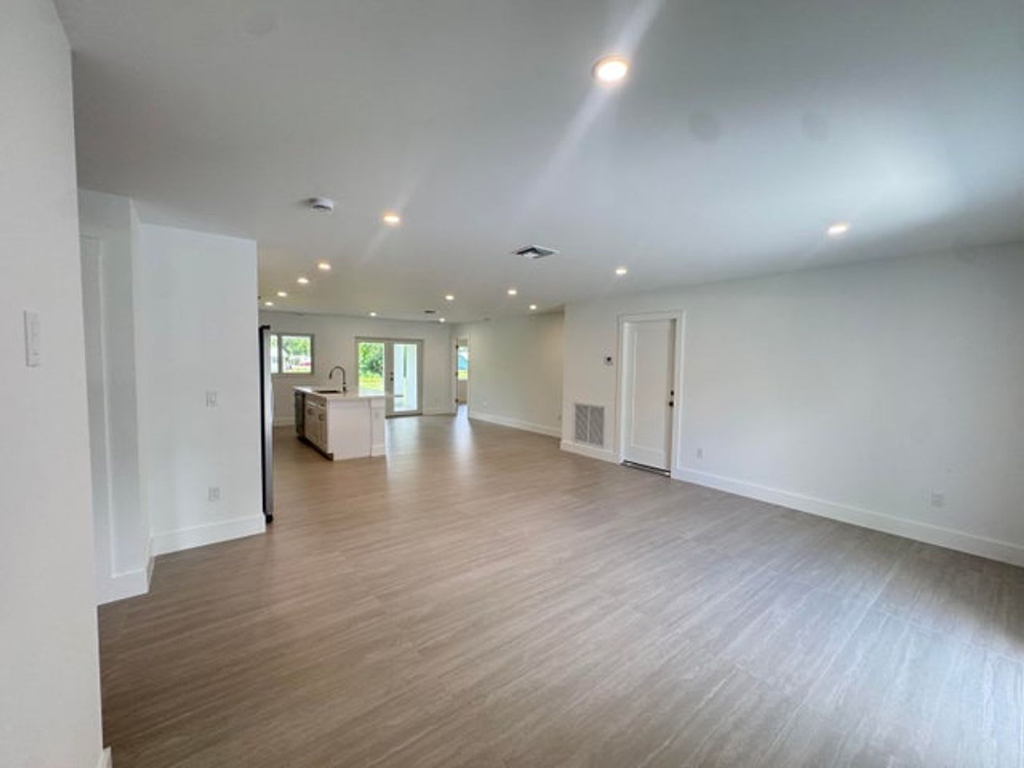 13177 47th Court N, The Acreage (Unincorporated), FL 33411 – photo 2