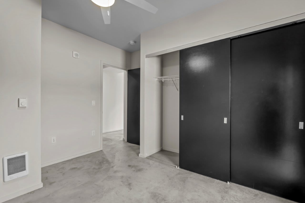 Q21 Apartments – photo 3