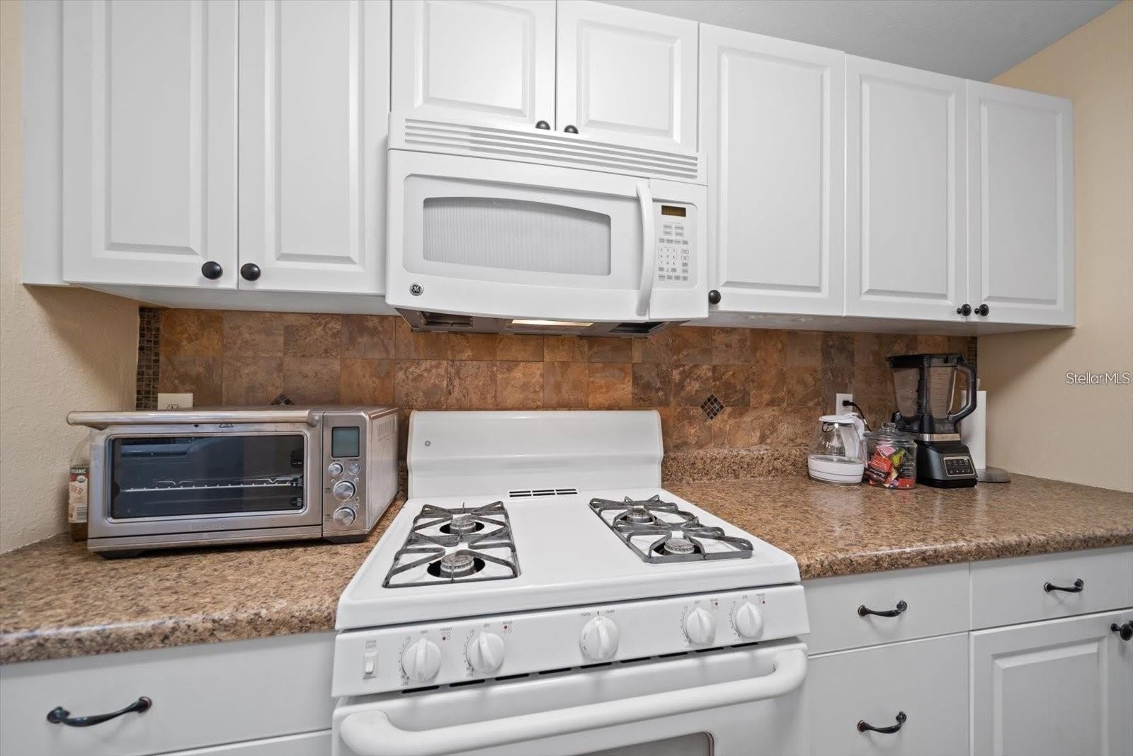 10038 62ND Terrace N – photo 5