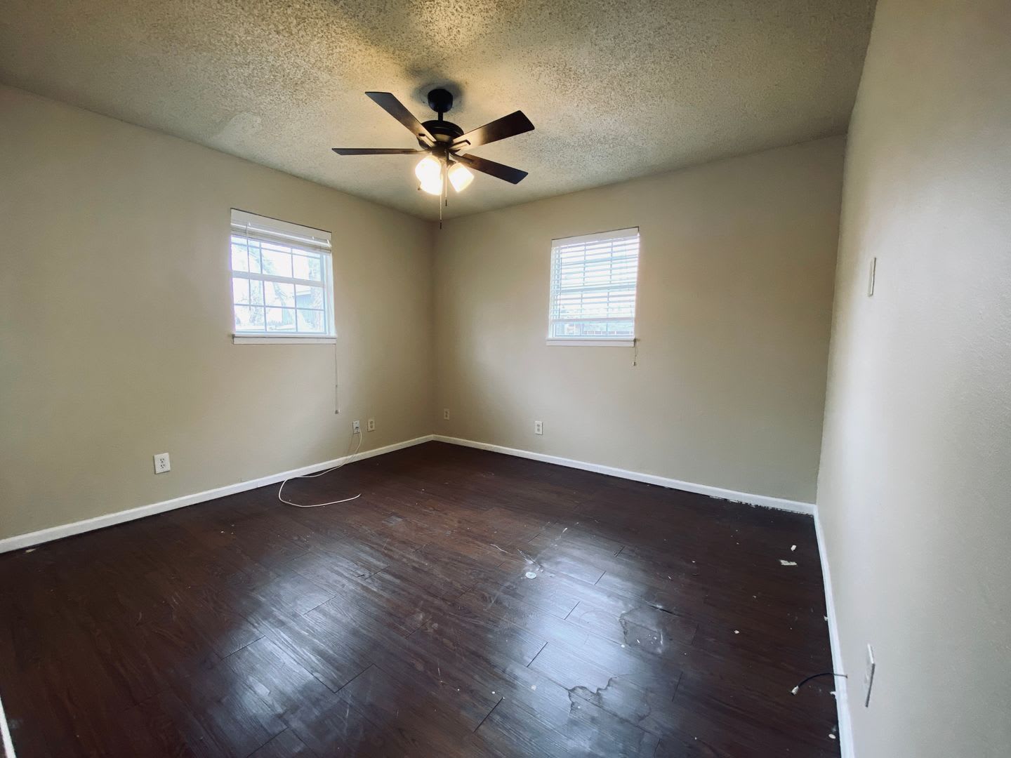 3 Bedroom Home in Great Location – photo 5
