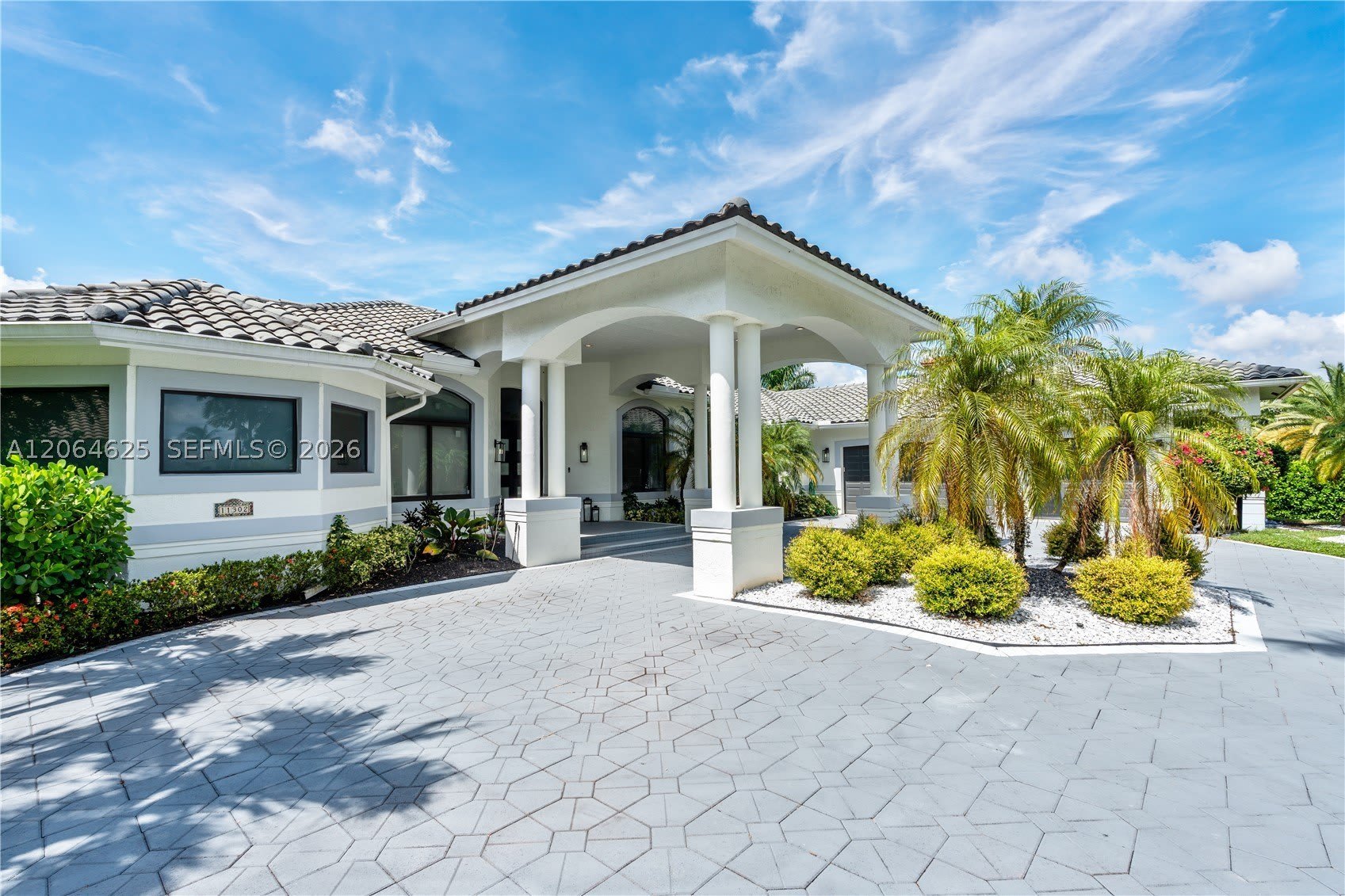11302 NW 9th St – photo 3