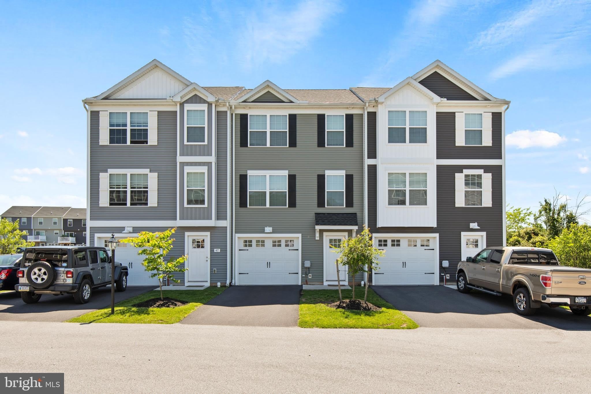 2826 PINEWOOD LN – photo 1